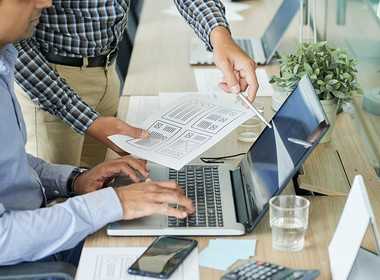 15 must-have integrations for your SMB website (Day-one setup guide)